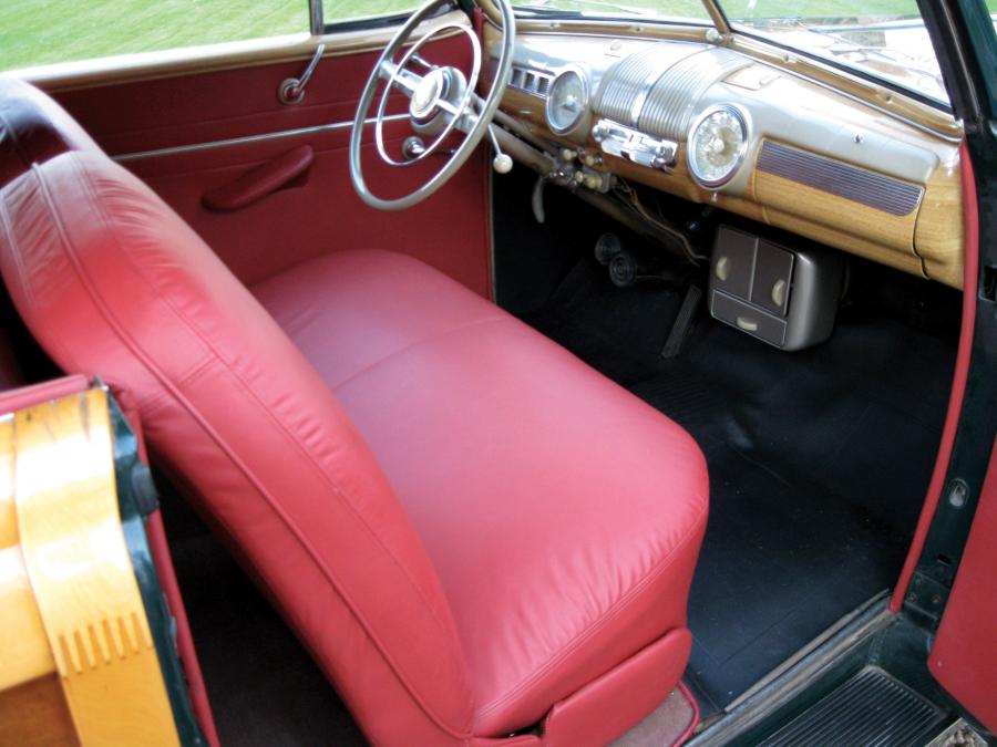  Ford Super DeLuxe Sportsman Convertible 1947 года  (фото 54 из 61)